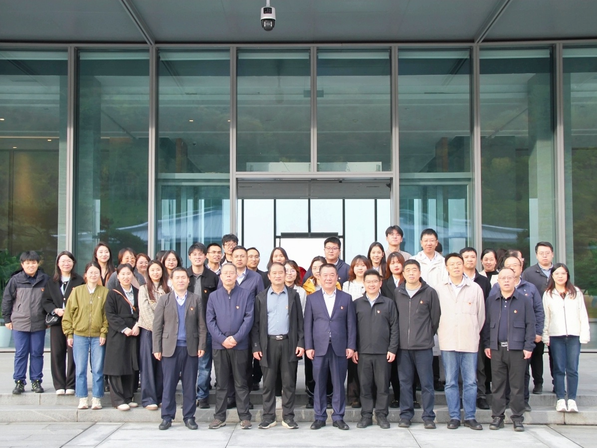 西安投資控股與市財政局相關黨支部聯合開展黨團共建主題活動